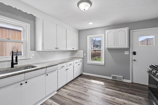 474 Hopkins Street, Saint Paul, MN 55130