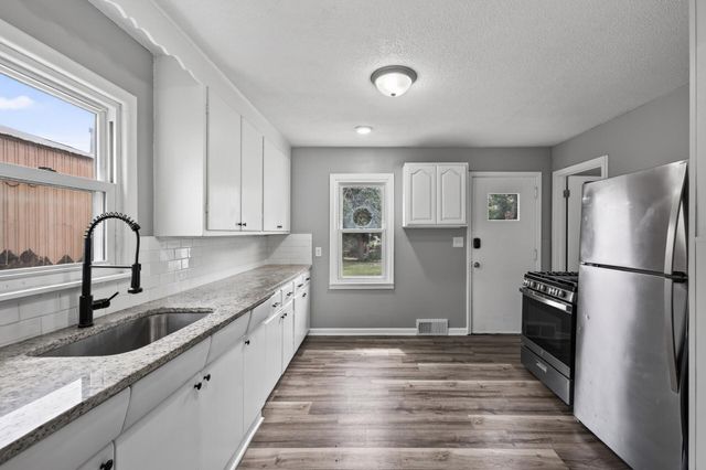 474 Hopkins Street, Saint Paul, MN 55130