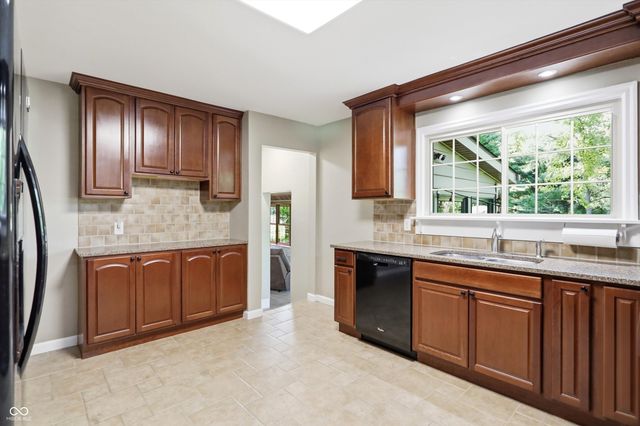 7295 E 108th Street, Fishers, IN 46038