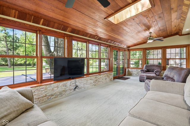 7295 E 108th Street, Fishers, IN 46038
