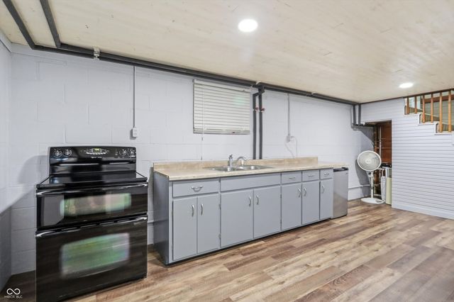 7295 E 108th Street, Fishers, IN 46038