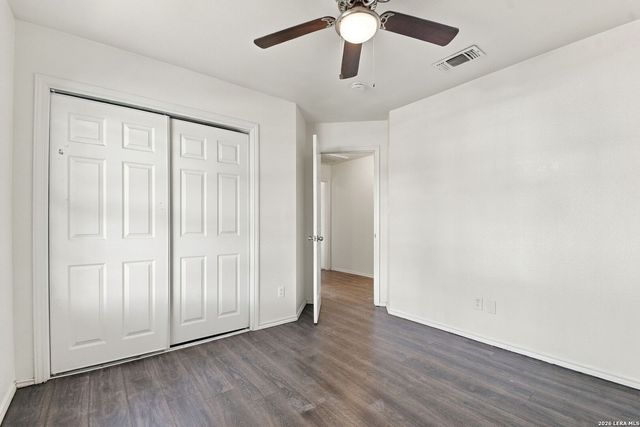 1318 SUMMERWOOD DR, New Braunfels, TX 78130