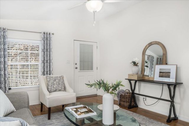 80 Ledgewood Way, Manchester, NH 03104