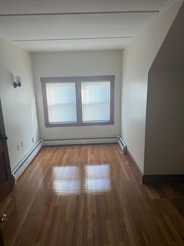 61 Kent 2, Quincy, MA 02169