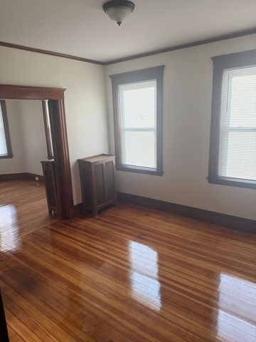 61 Kent 2, Quincy, MA 02169