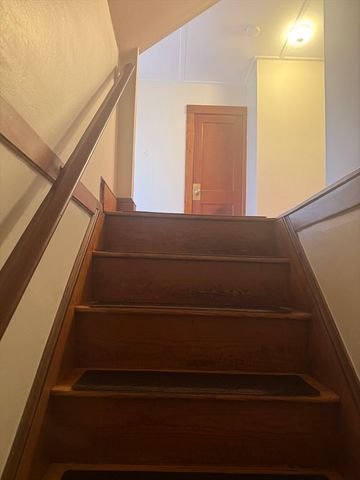 61 Kent 2, Quincy, MA 02169