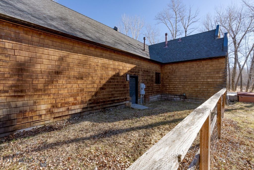 12500/12120 Axtell Gateway Road, Gallatin Gateway, MT 59730 photo 25