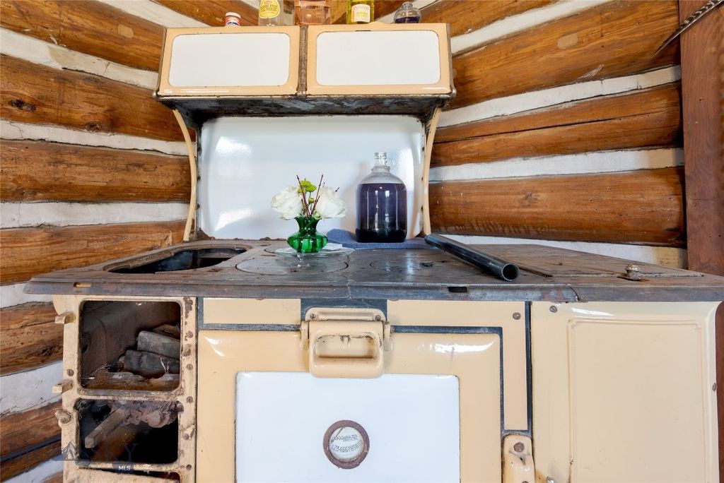 12500/12120 Axtell Gateway Road, Gallatin Gateway, MT 59730 photo 47