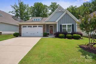 10331 Black Locust Lane, Harrisburg, NC 28215