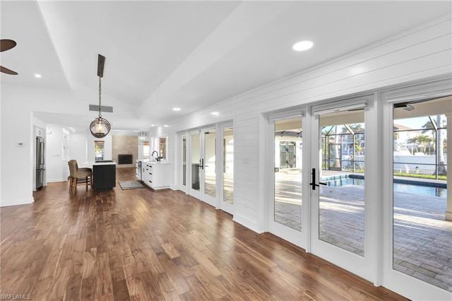 4850 Sherry LN, Fort Myers, FL 33908