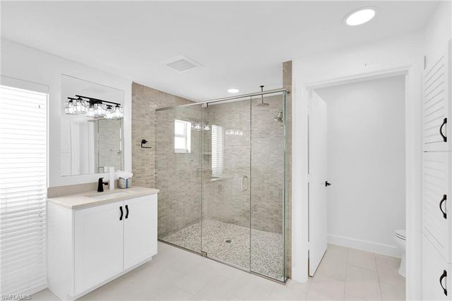 4850 Sherry LN, Fort Myers, FL 33908