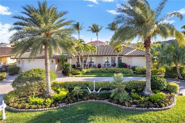 4850 Sherry LN, Fort Myers, FL 33908