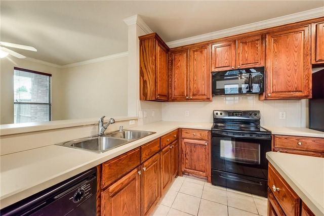 1008 Rodin Lane, Carrollton, TX 75006