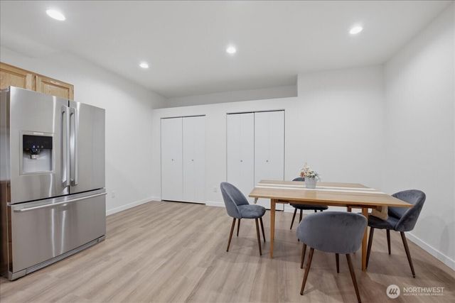 20215 41st Place NE, Lake Forest Park, WA 98155