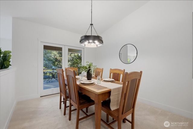 20215 41st Place NE, Lake Forest Park, WA 98155