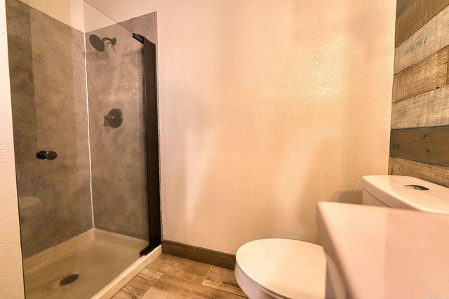 1143 Twin Points Road, Hot Springs, AR 71913