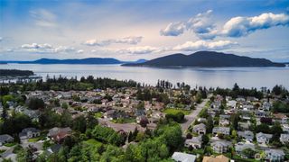 2016 Kansas Avenue, Anacortes, WA 98221