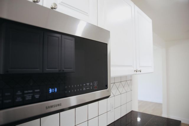 641 S West Lincoln Road, Stockton, CA 95207