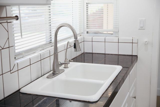 641 S West Lincoln Road, Stockton, CA 95207