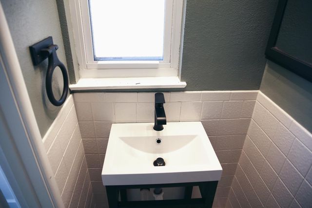 641 S West Lincoln Road, Stockton, CA 95207