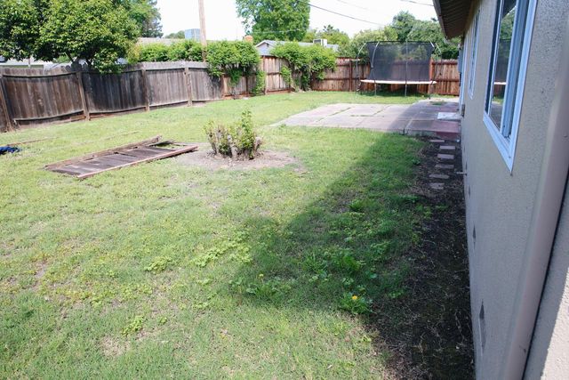 641 S West Lincoln Road, Stockton, CA 95207