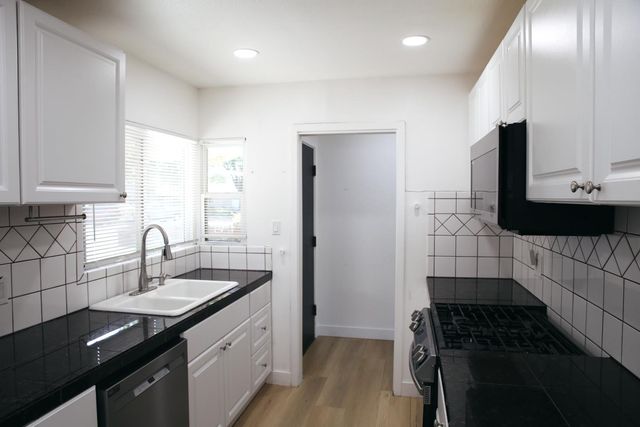 641 S West Lincoln Road, Stockton, CA 95207