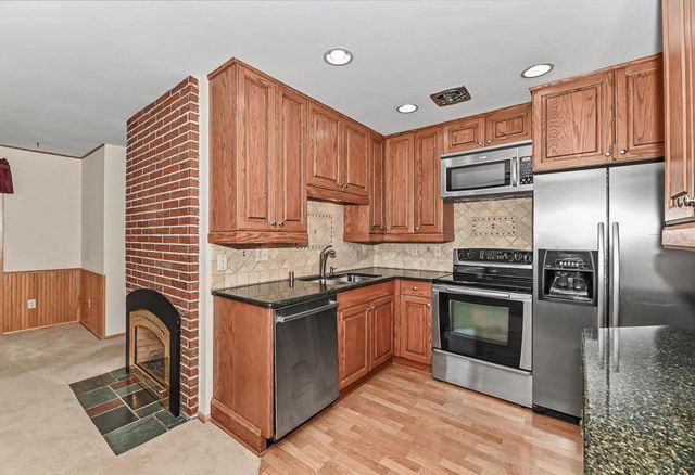 5400 Laura LANE, Greendale, WI 53129