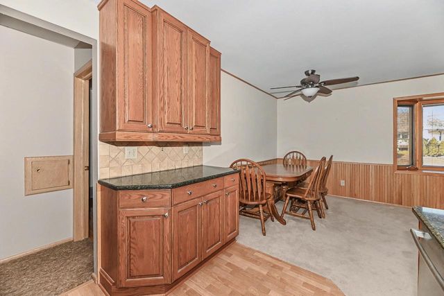 5400 Laura LANE, Greendale, WI 53129