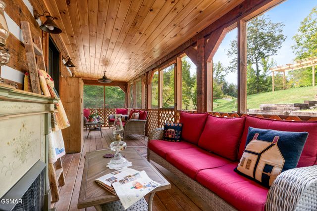 1303 Witt Hollow Rd., Sevierville, TN 37862