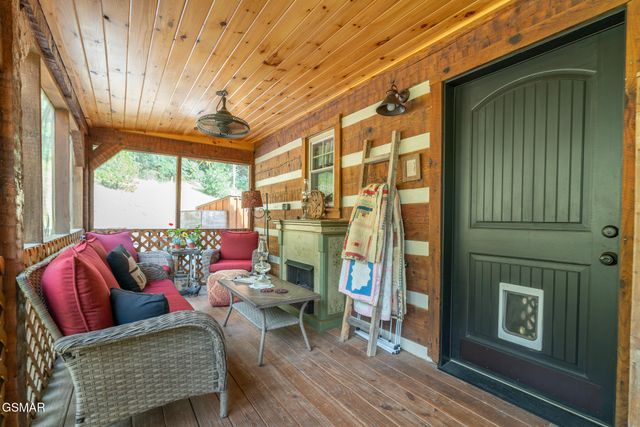 1303 Witt Hollow Rd., Sevierville, TN 37862