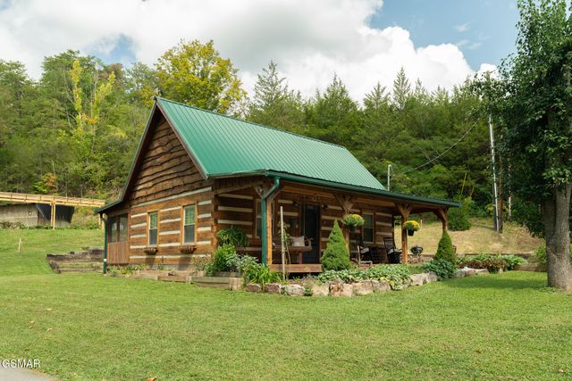 1303 Witt Hollow Rd., Sevierville, TN 37862