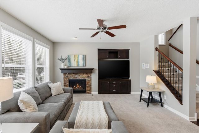 3721 Strawberry Lane, Chanhassen, MN 55331