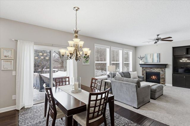 3721 Strawberry Lane, Chanhassen, MN 55331