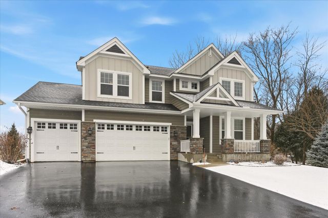 3721 Strawberry Lane, Chanhassen, MN 55331