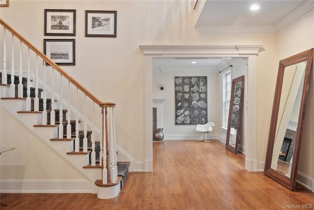 11 Lost Nations Road, Pound Ridge, NY 10576