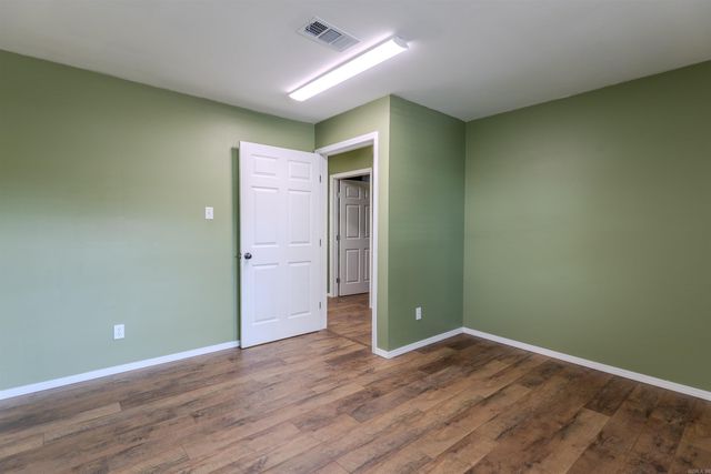 126 Hollingsworth Street, Perryville, AR 72126