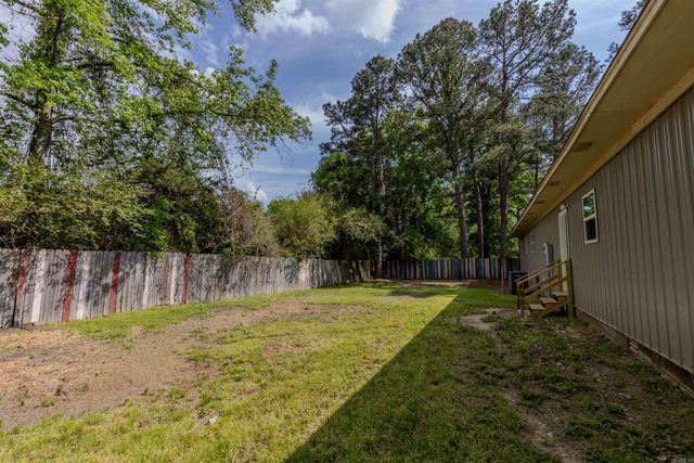 126 Hollingsworth Street, Perryville, AR 72126