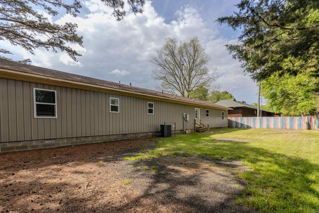 126 Hollingsworth Street, Perryville, AR 72126