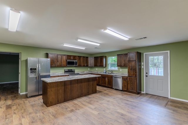 126 Hollingsworth Street, Perryville, AR 72126