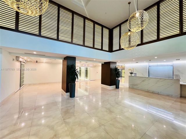 540 Brickell Key Dr 202, Miami, FL 33131