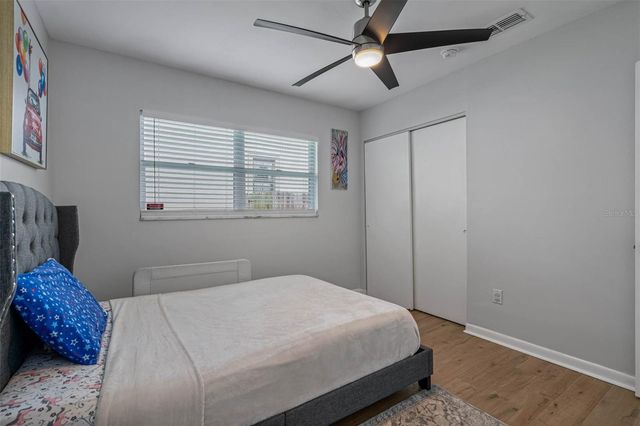 5104 W CLEVELAND STREET, Tampa, FL 33609