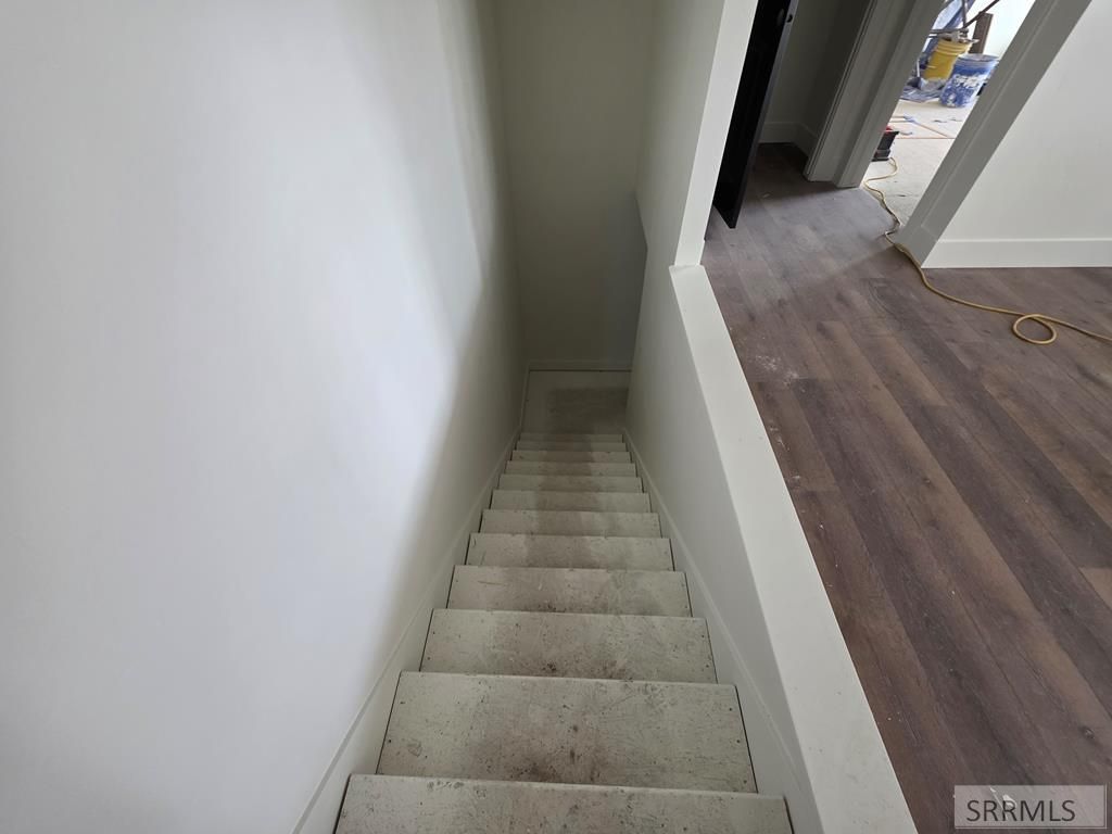 Image 16 of property listing at 672 S Cutler Avenue, Sugar City, ID 83448