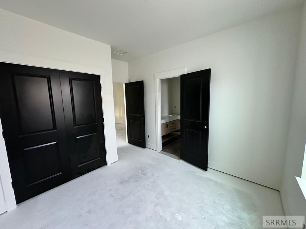 Image 27 of property listing at 672 S Cutler Avenue, Sugar City, ID 83448