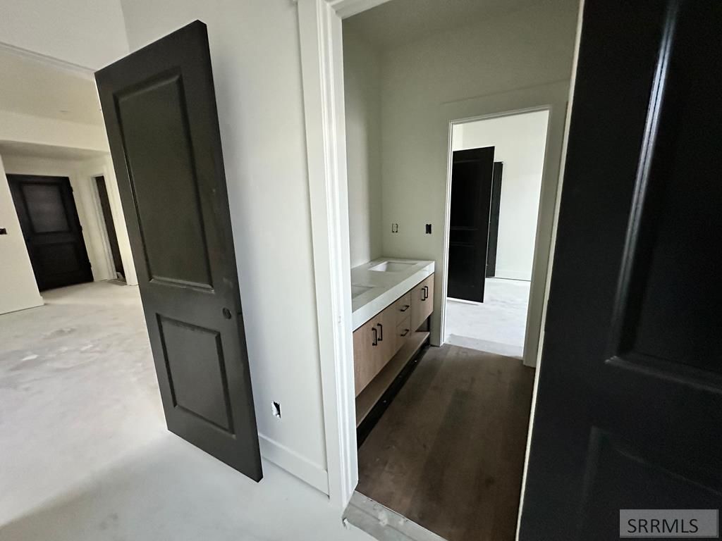 Image 30 of property listing at 672 S Cutler Avenue, Sugar City, ID 83448