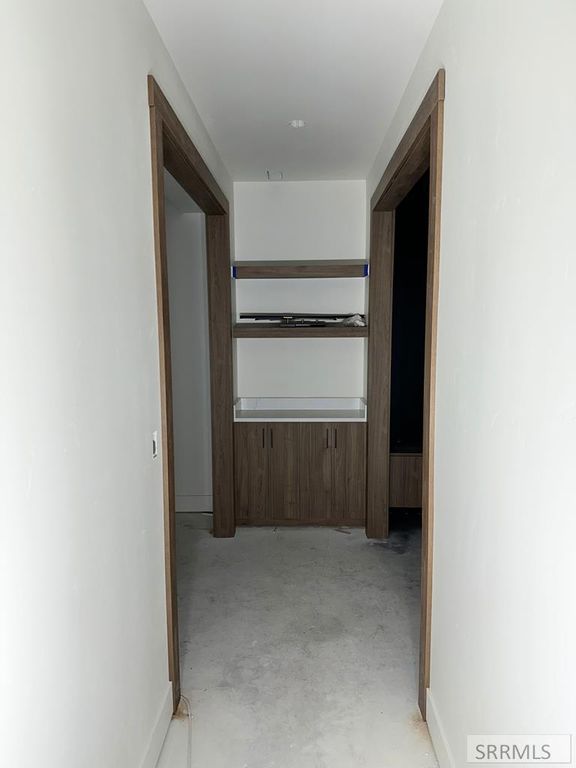 Image 32 of property listing at 672 S Cutler Avenue, Sugar City, ID 83448