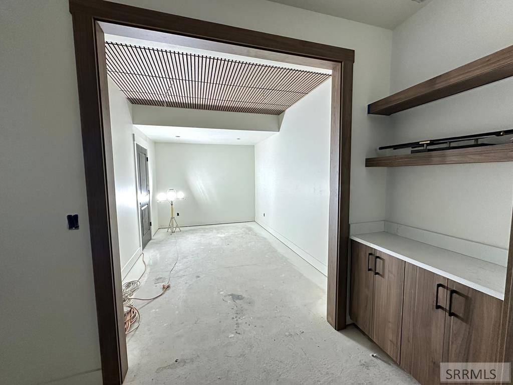 Image 36 of property listing at 672 S Cutler Avenue, Sugar City, ID 83448