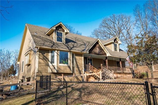 33108 E Hammond Road, Lone Jack, MO 64070