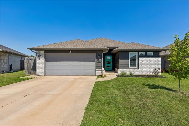 3440 Pagoda Pead Drive, Yukon, OK 73099