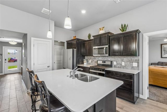 3440 Pagoda Pead Drive, Yukon, OK 73099