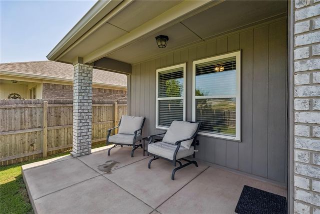 3440 Pagoda Pead Drive, Yukon, OK 73099